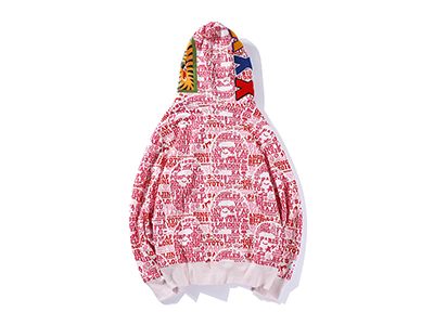 Hoodie makes it easier to fold and wear in winter!